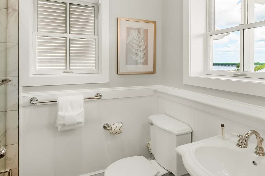 Spotless beachfront dream with views, a shared pool, & sports courts
