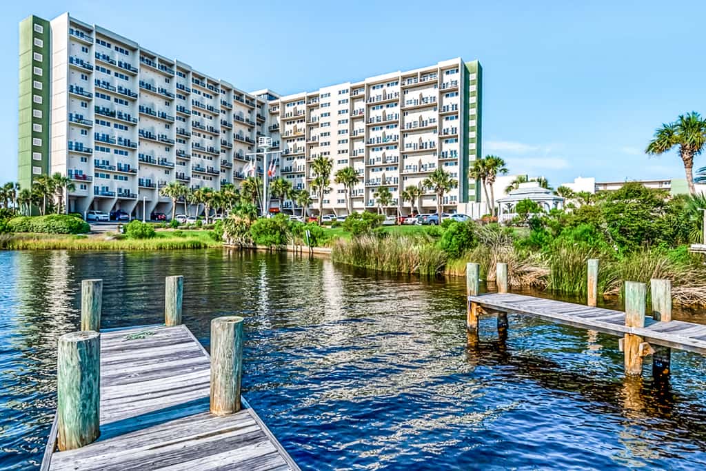Resort condo in Panama City Beach with direct beach access