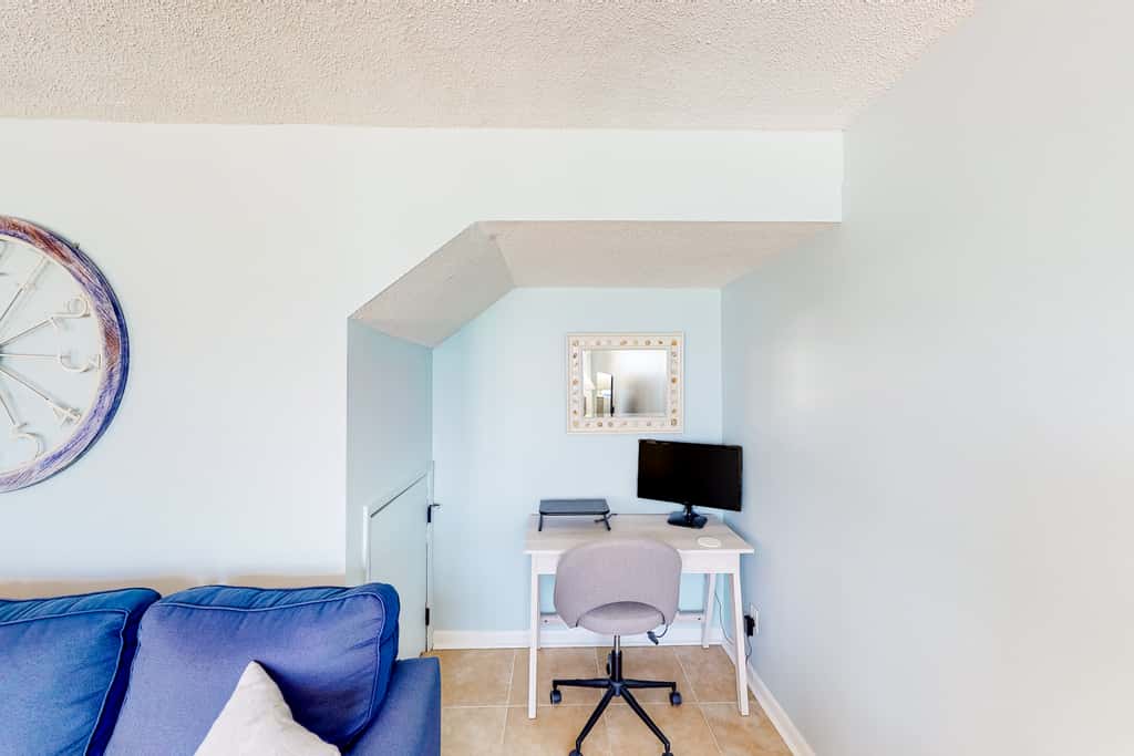 Resort condo in Panama City Beach with direct beach access