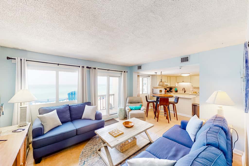 Resort condo in Panama City Beach with direct beach access