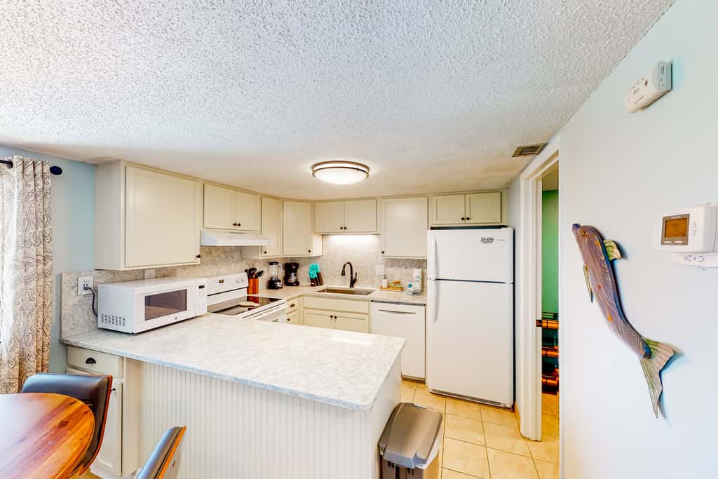 Resort condo in Panama City Beach with direct beach access