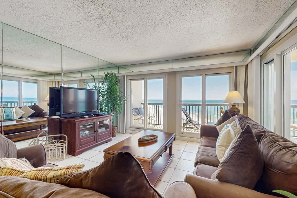 Gorgeous beachfront condo with plenty of space, shared pool & beach access