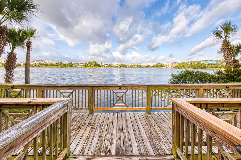 Lakefront dog-friendly condo with water views, pool, hot tub & beach access