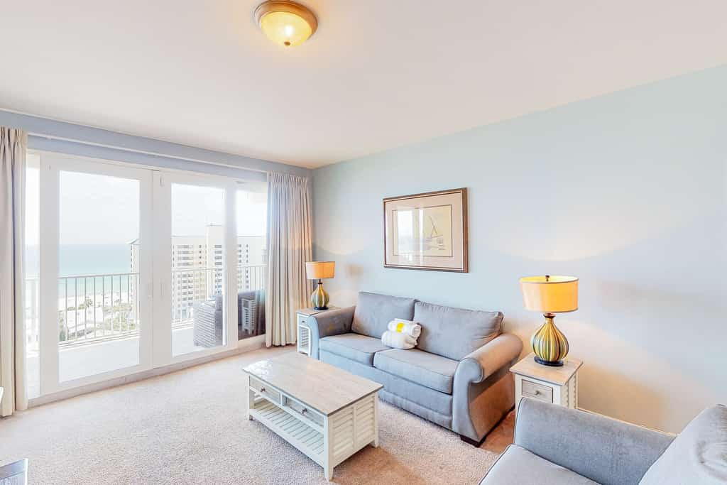 Laketown Wharf 1001