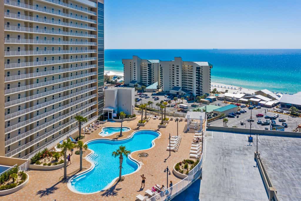 Laketown Wharf 1310