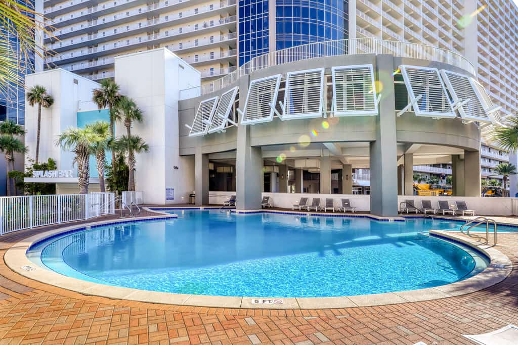Laketown Wharf 1413