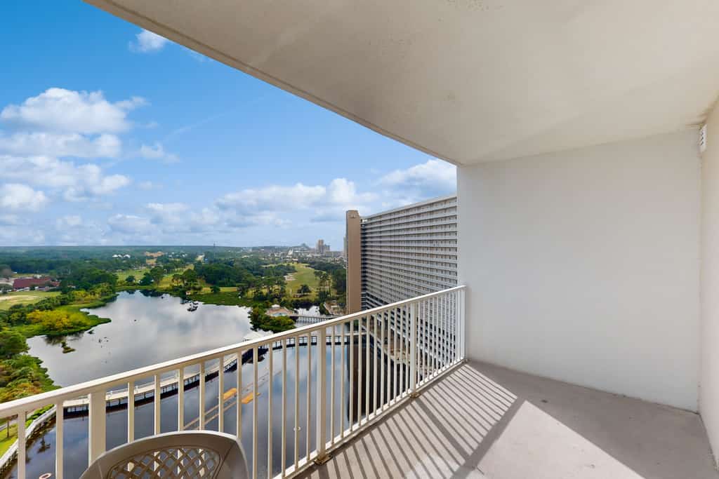 Laketown Wharf 1636