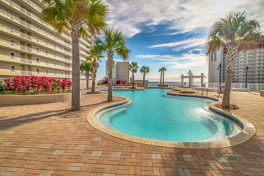 Laketown Wharf 1636