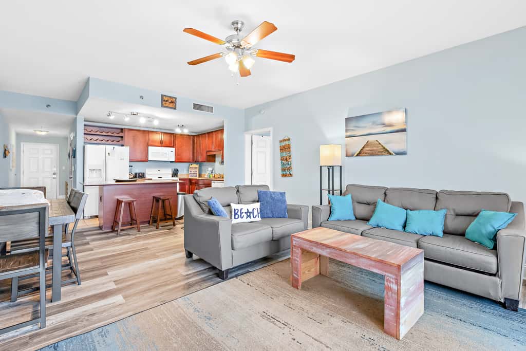 Fantastic beach and lake view condo with shared pools and hot tub