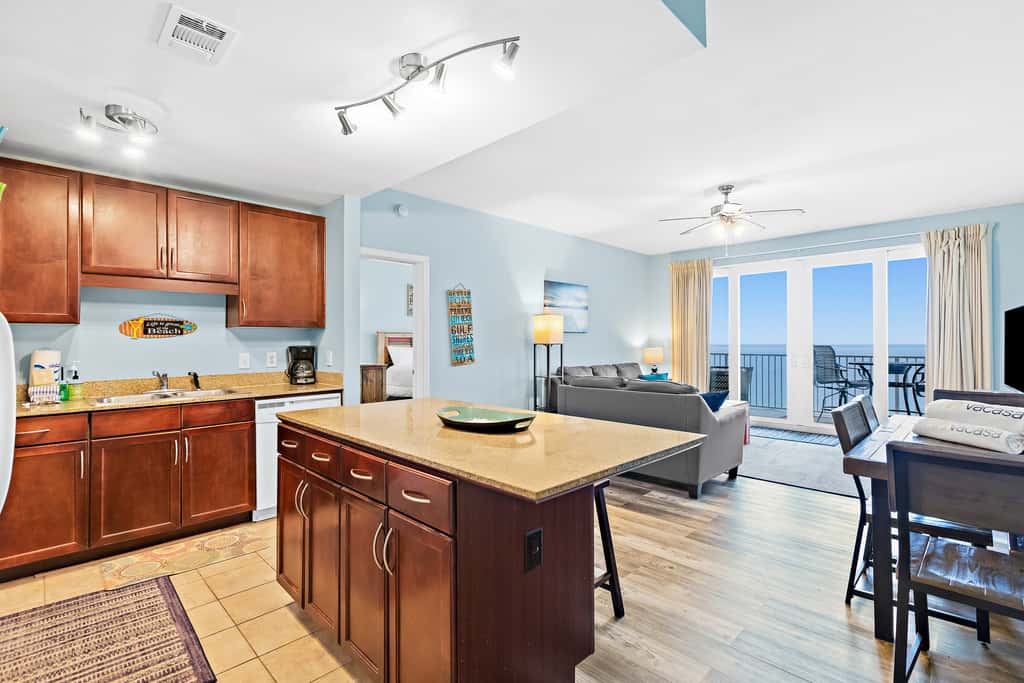 Fantastic beach and lake view condo with shared pools and hot tub