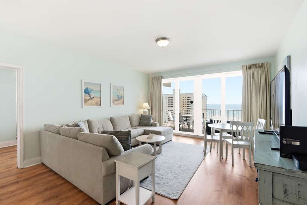 Laketown Wharf 727