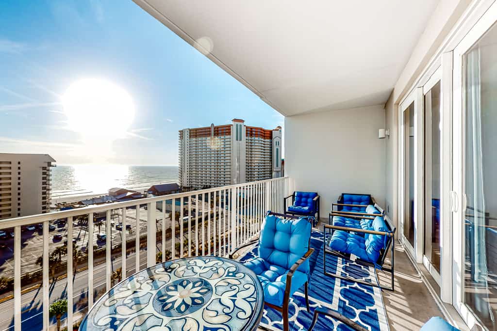 Laketown Wharf 918