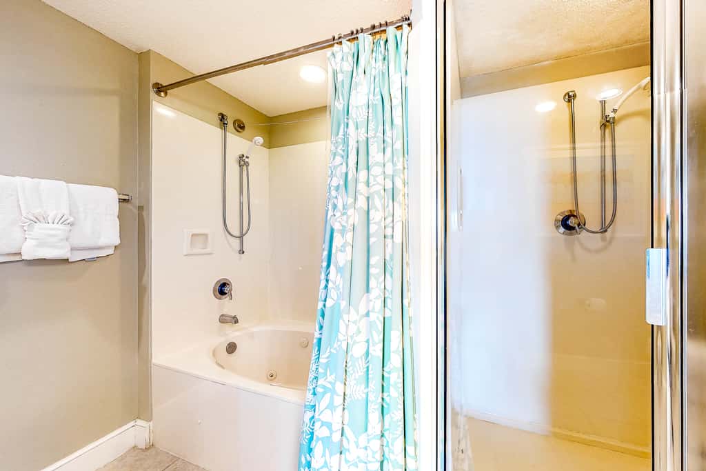 Sun-soaked oceanfront escape with pool, hot tub, central AC, & tennis court