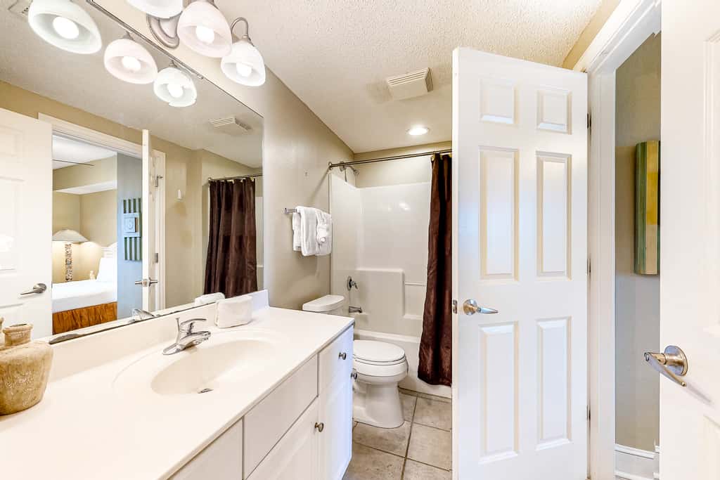 Sun-soaked oceanfront escape with pool, hot tub, central AC, & tennis court