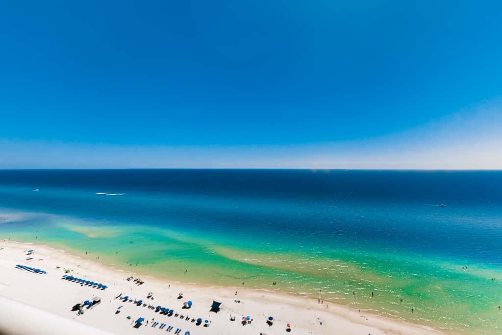 Gulf-front condo with 4 pools, movie theatre, game room, 3 hot tubs, tennis, W/D