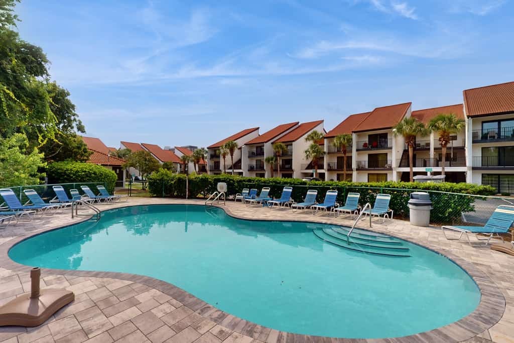 Edgewater Golf Villa #3217