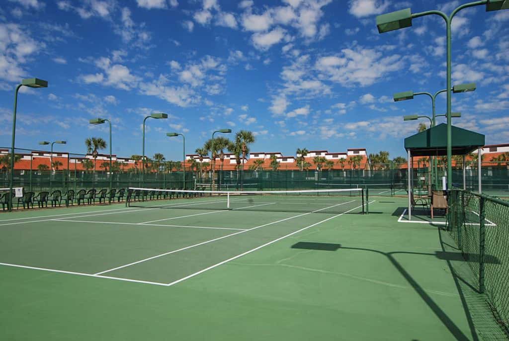 Golf lovers condo with golf, 11 pools, hot tubs, gym, tennis, pickleball, W&D