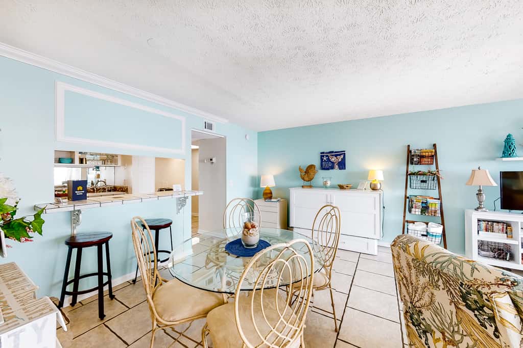 Coastal Gem w/ Beach & Pool Access, Oceanfront Views from Balcony, and Netflix