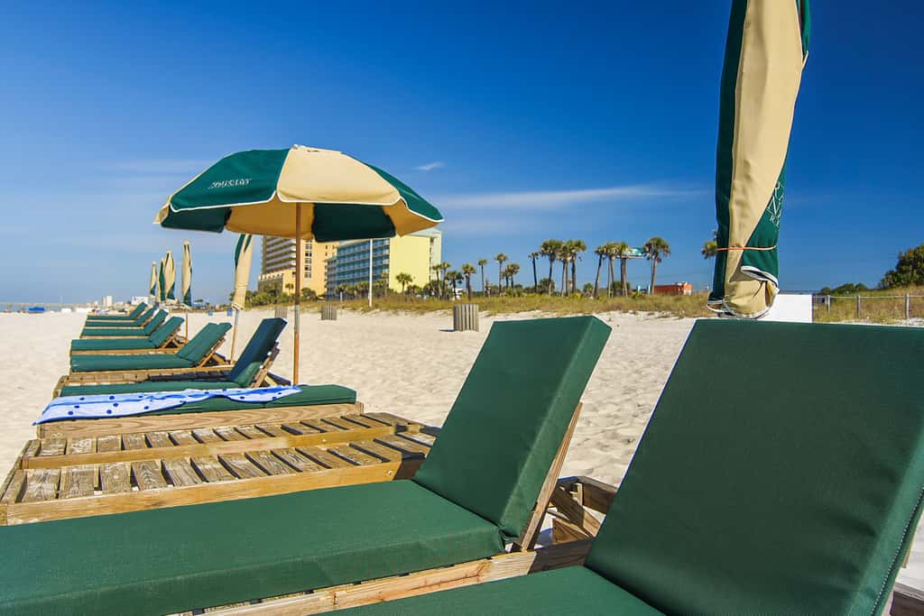 Wonderful gulf-view condo with a pool, hot tub & ocean-view balcony