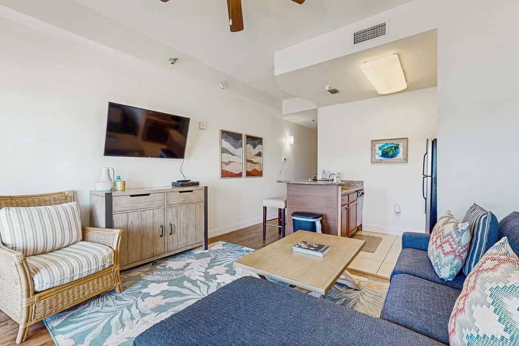 Gorgeous coastal home with plenty of space shared pool and easy beach access