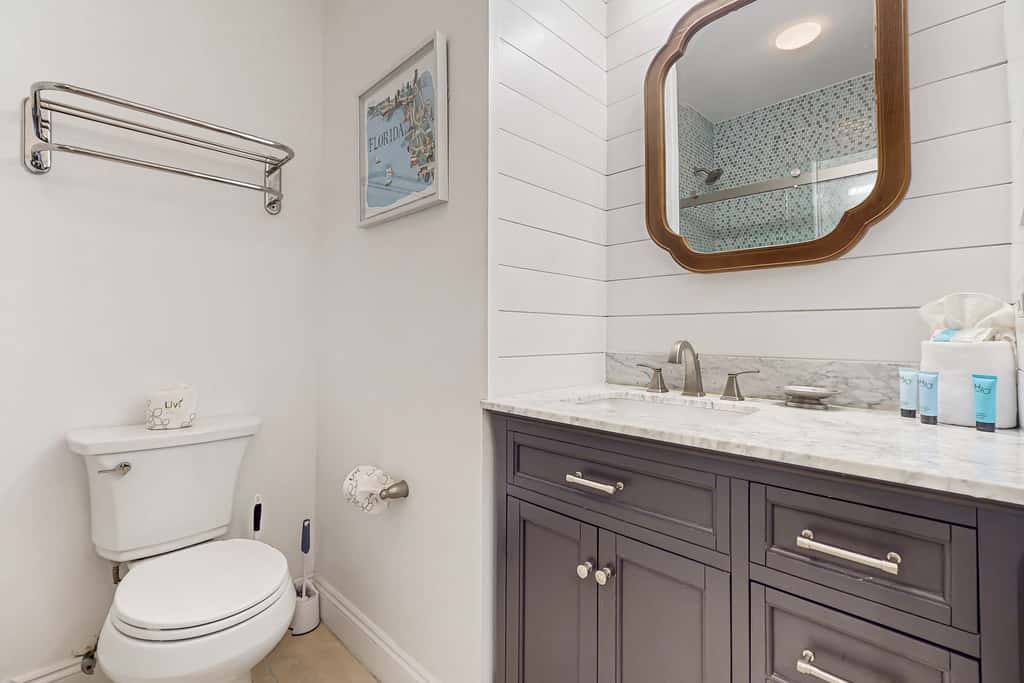 Gorgeous coastal home with plenty of space shared pool and easy beach access