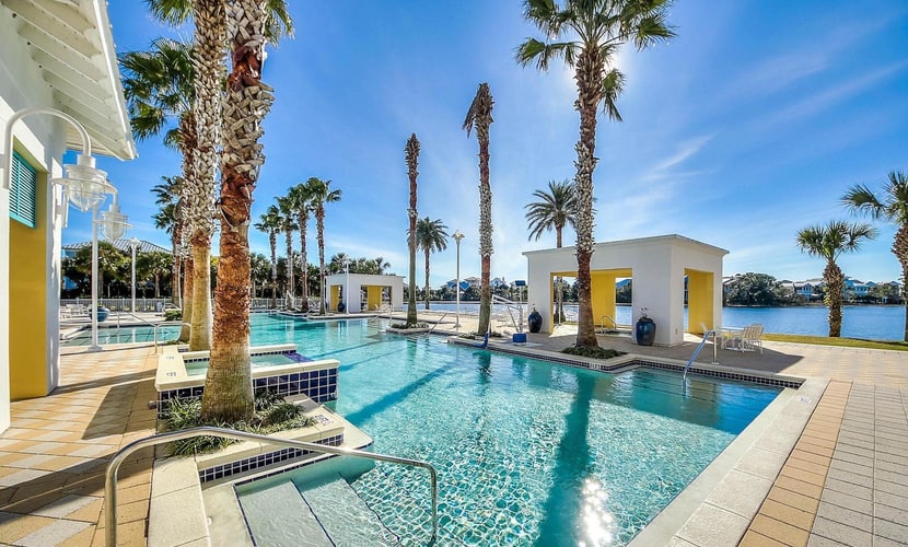 Carillon Beach Inn 115