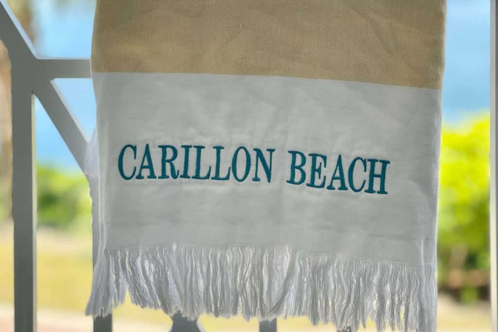 Upscale condo with pools, private beach access, hot tubs & tennis - dog-friendly