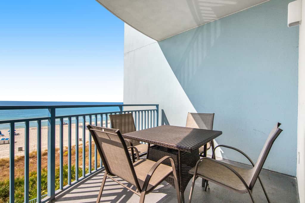 Gulf-front condo with seasonal beach service, pool, hot tub & gym