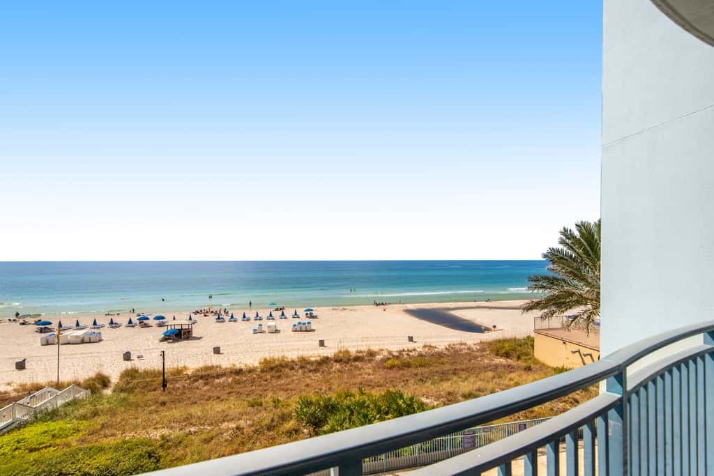 Gulf-front condo with seasonal beach service, pool, hot tub & gym