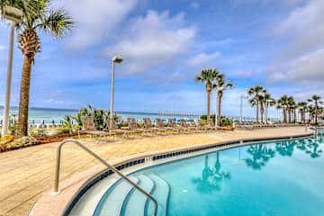 Lovely beachfront condo with Gulf views, pool & gym - steps to Pier Park