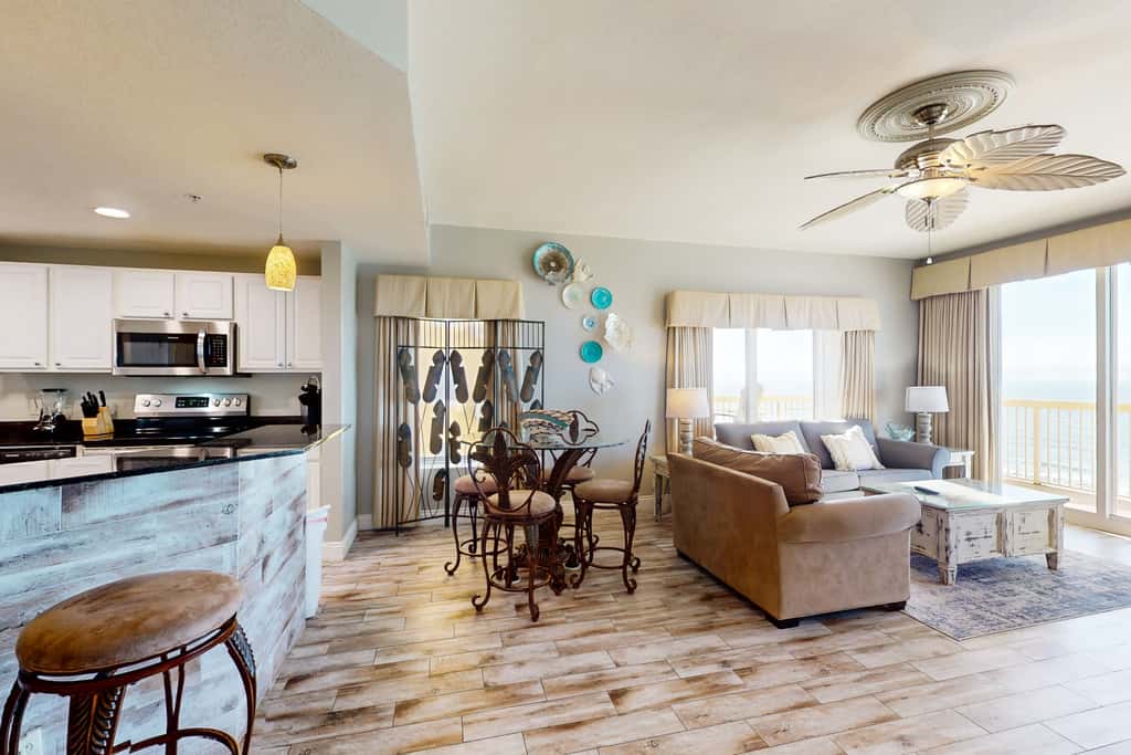 Beach-view, high-rise condo with pool - central location