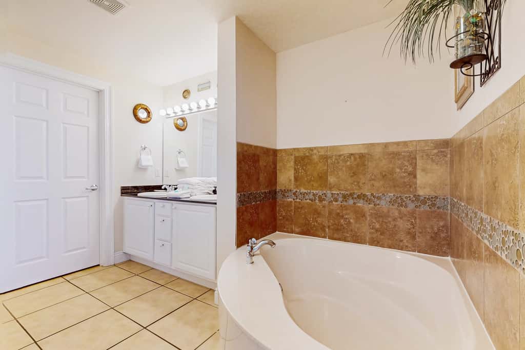 Gulf-view condo with pools & balcony - walk to Pier Park