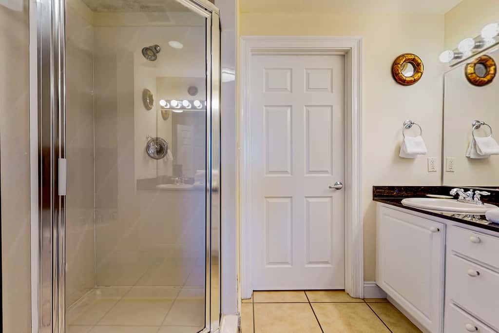 Gulf-view condo with pools & balcony - walk to Pier Park