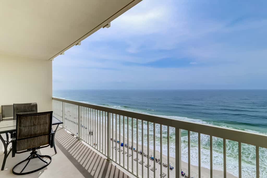 Eclectic gulf front condo with free WiFI, two pools, hot tub, & easy beach access