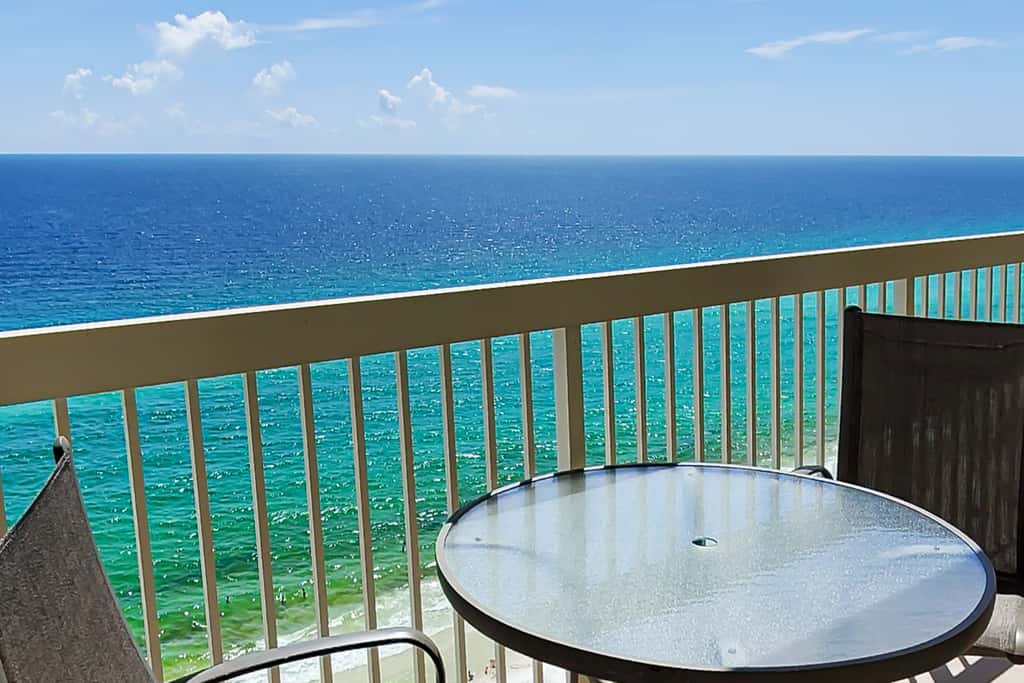 Deluxe Condo Unit! Master BR on Gulf side, Double long Balcony & Guestroom