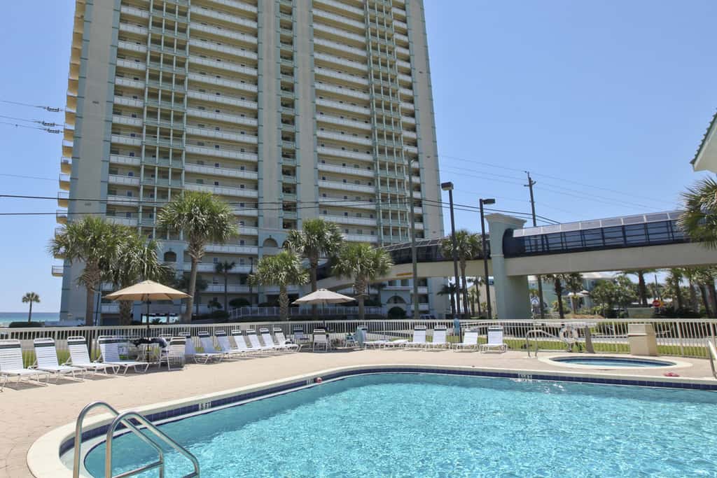 Deluxe Condo Unit! Master BR on Gulf side, Double long Balcony & Guestroom