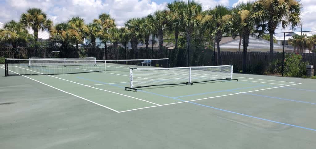 Deluxe Condo Unit! Master BR on Gulf side, Double long Balcony & Guestroom