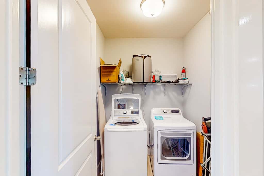 Newer, dog-friendly home with hot tub & game room - walk to the beach