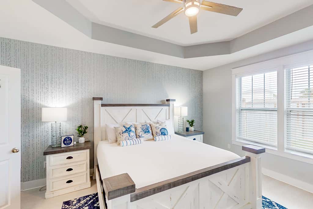 Newer, dog-friendly home with hot tub & game room - walk to the beach