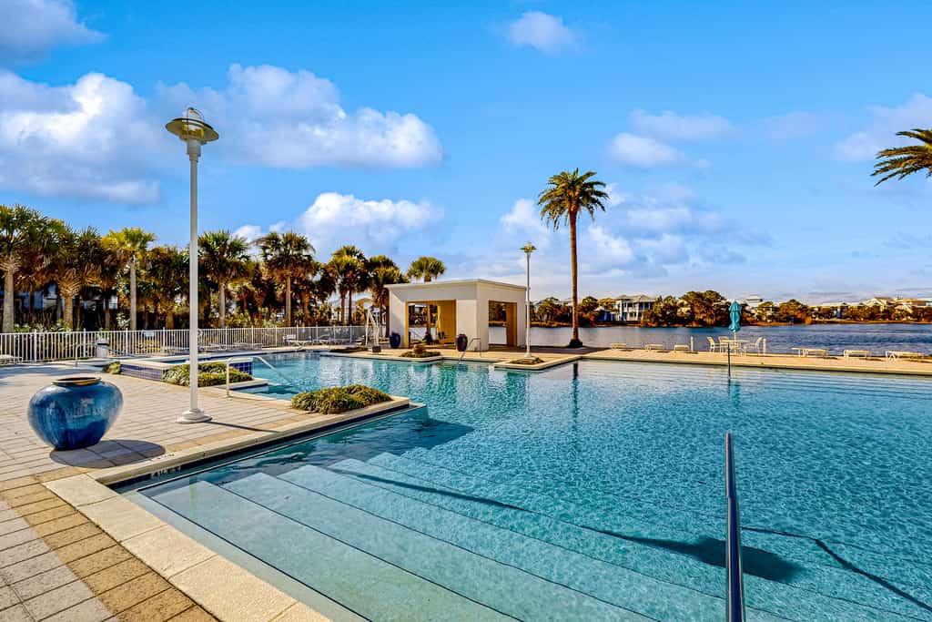 Carillon Beach Inn 203
