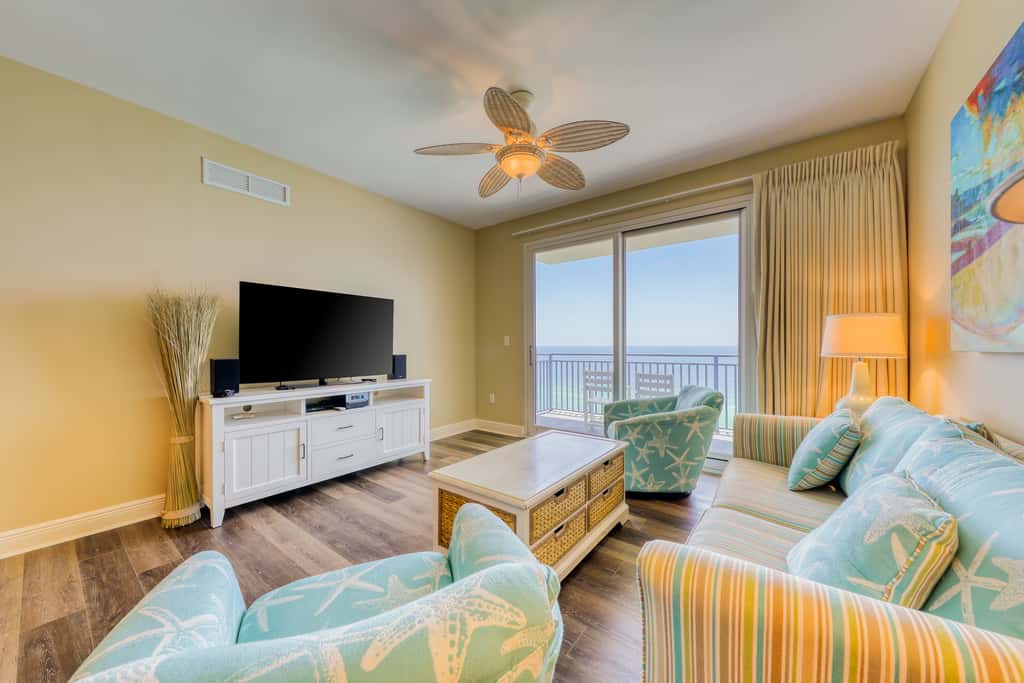 Beachfront condo with Gulf views, access to beach, large pool, hot tub & gym
