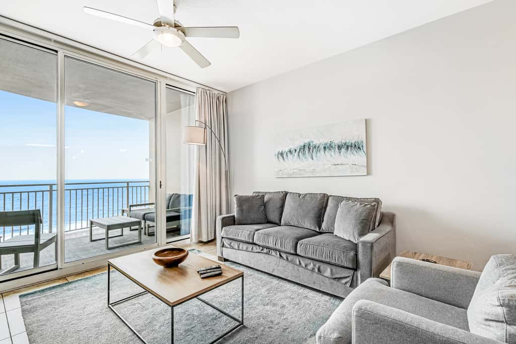Renovated oceanfront condo with pools, hot tub & AC