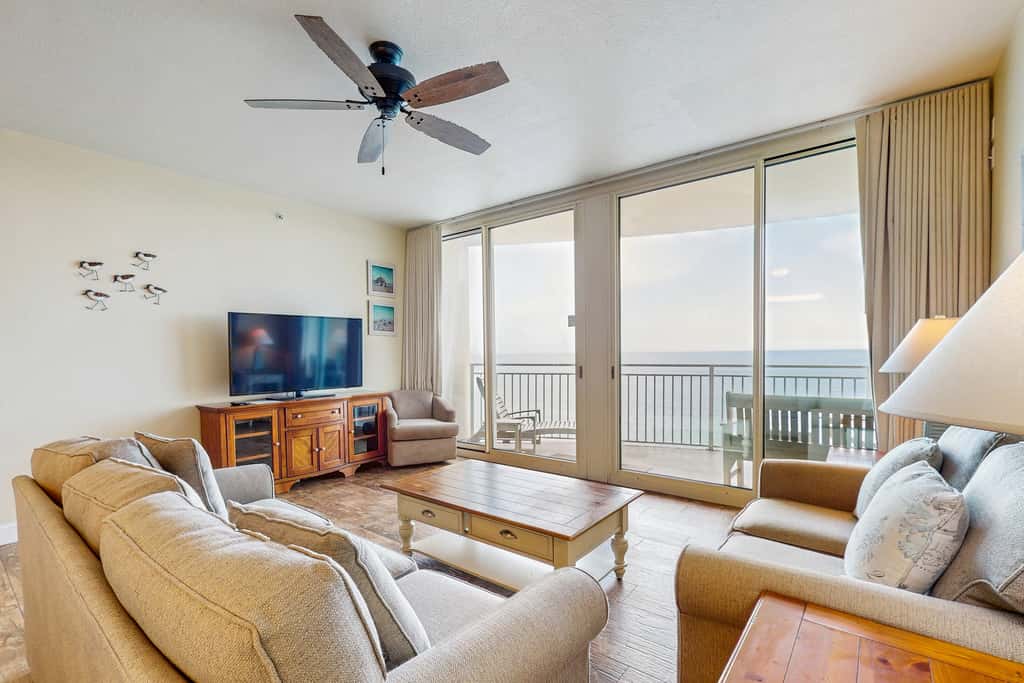 Updated, beachfront condo with pool, hot tub & gym