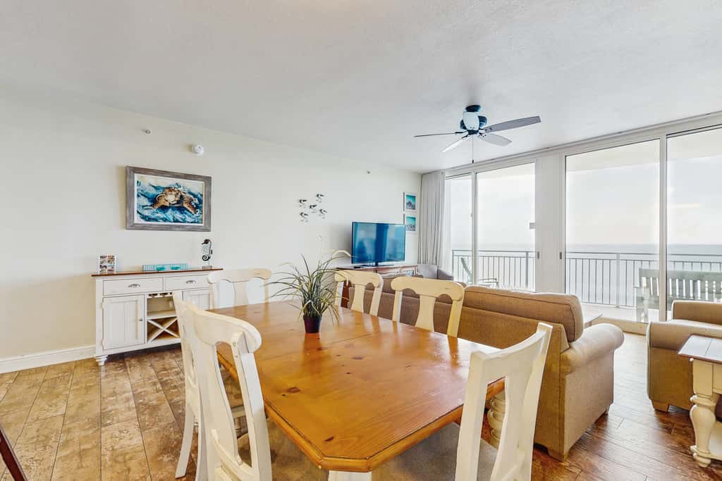 Updated, beachfront condo with pool, hot tub & gym