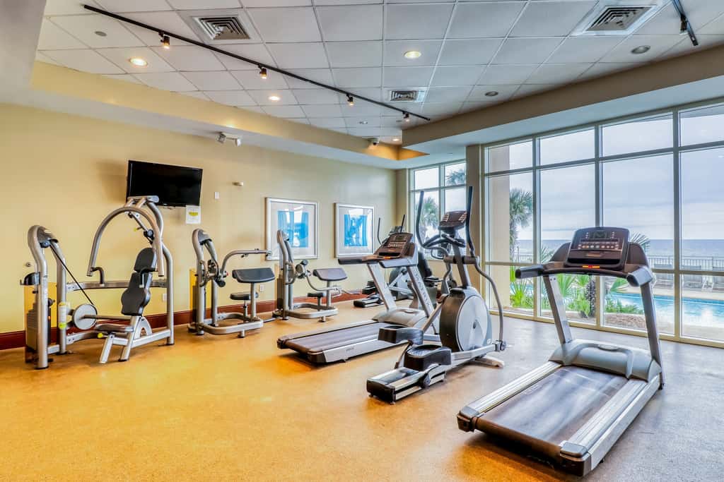 Updated, beachfront condo with pool, hot tub & gym