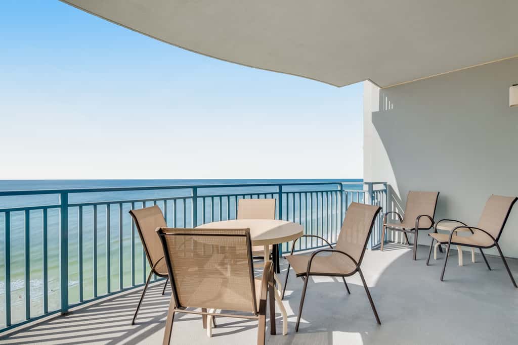 Beautiful condo with all the comforts of home, Pool, Hot tub