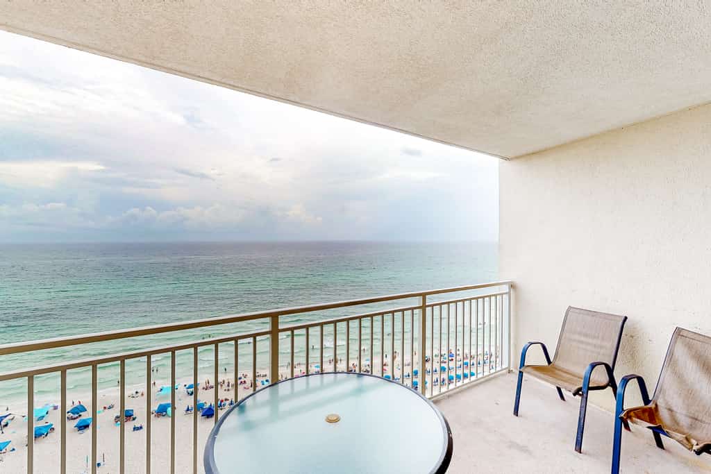 Emerald Beach Resort 1325
