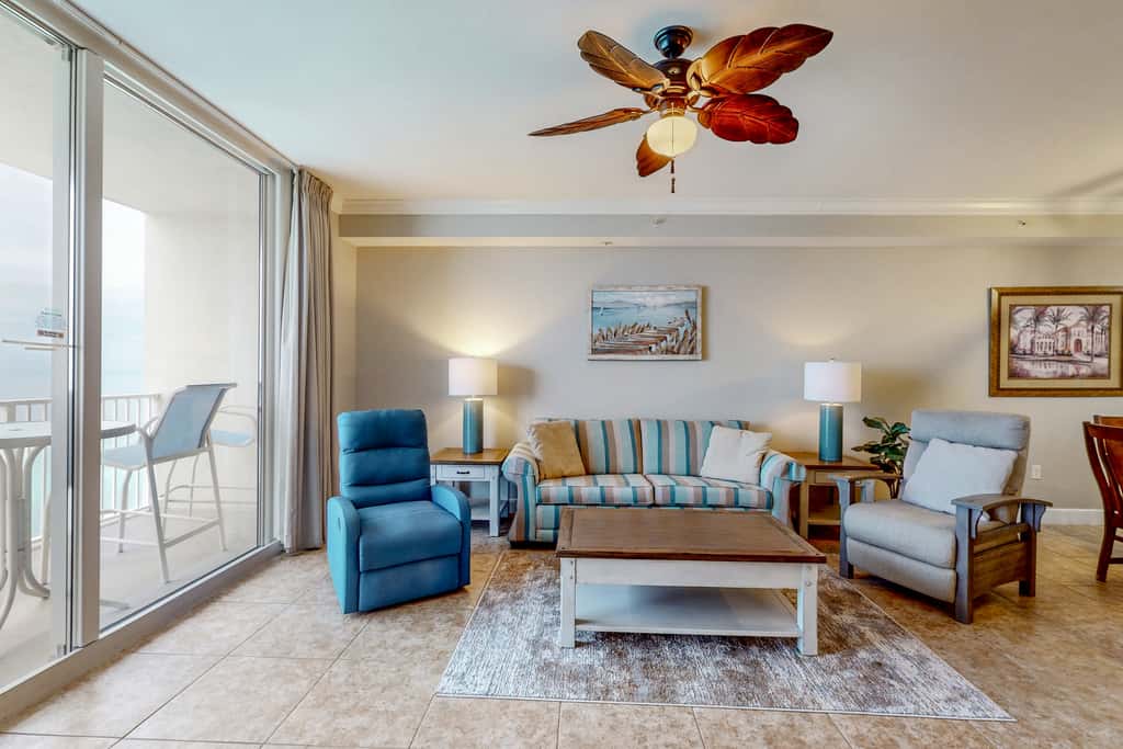 Gulf-front resort condo with 2 on-site lagoon pools, hot tubs & beach service