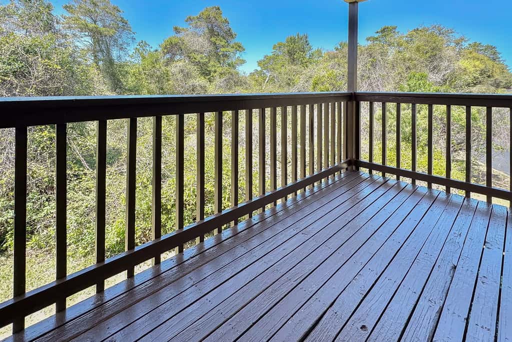 Sunny condo near the sand with pool, hot tub, tennis, smart TV, W&D, & AC