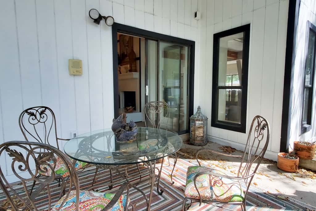 Updated dog-friendly home with private outdoor pool, patio, fireplace, W&D, AC